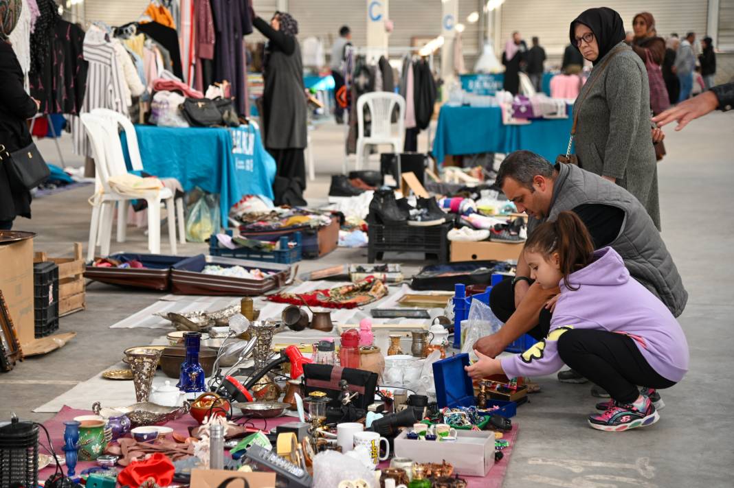 Konya’nın en ucuz pazarı! Ayda bir açılıyor 5